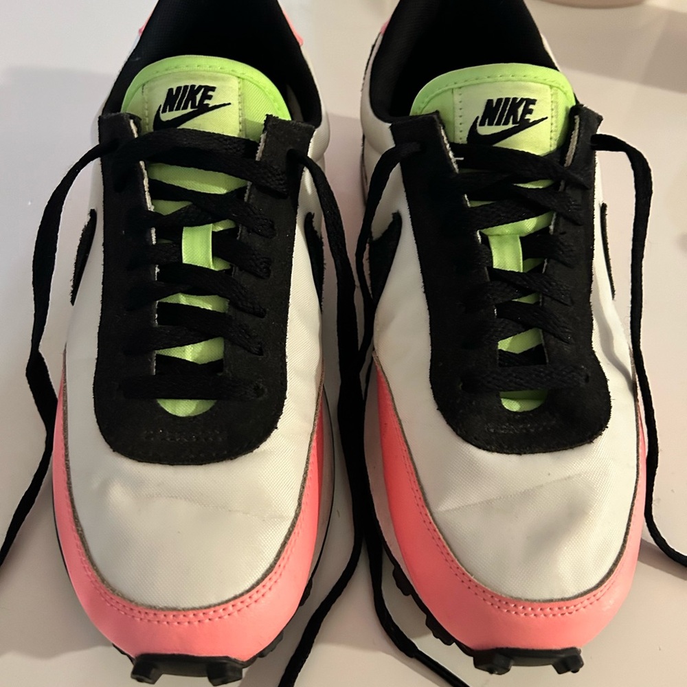 Nike Daybreak Sneakers
